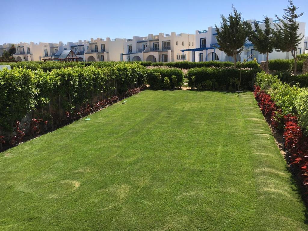 Villa Fully Furnished 4-Bed Town House In Mountain View Ras Al-Hekma Ras Elhekma Exterior foto